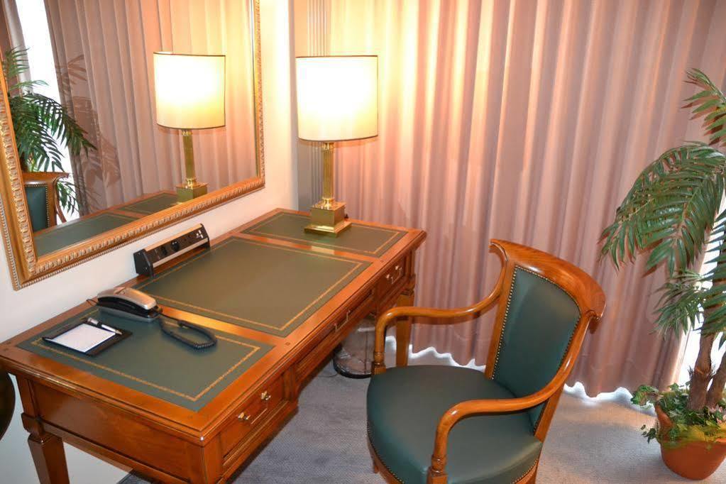 T3 Alpenhotel フリムス エクステリア 写真