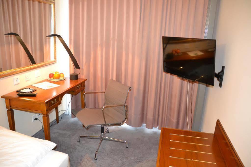 T3 Alpenhotel フリムス エクステリア 写真