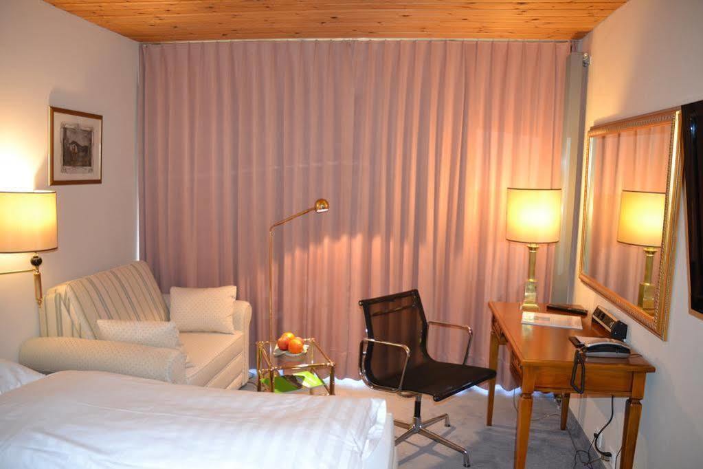 T3 Alpenhotel フリムス エクステリア 写真