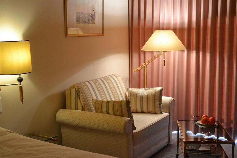T3 Alpenhotel フリムス エクステリア 写真