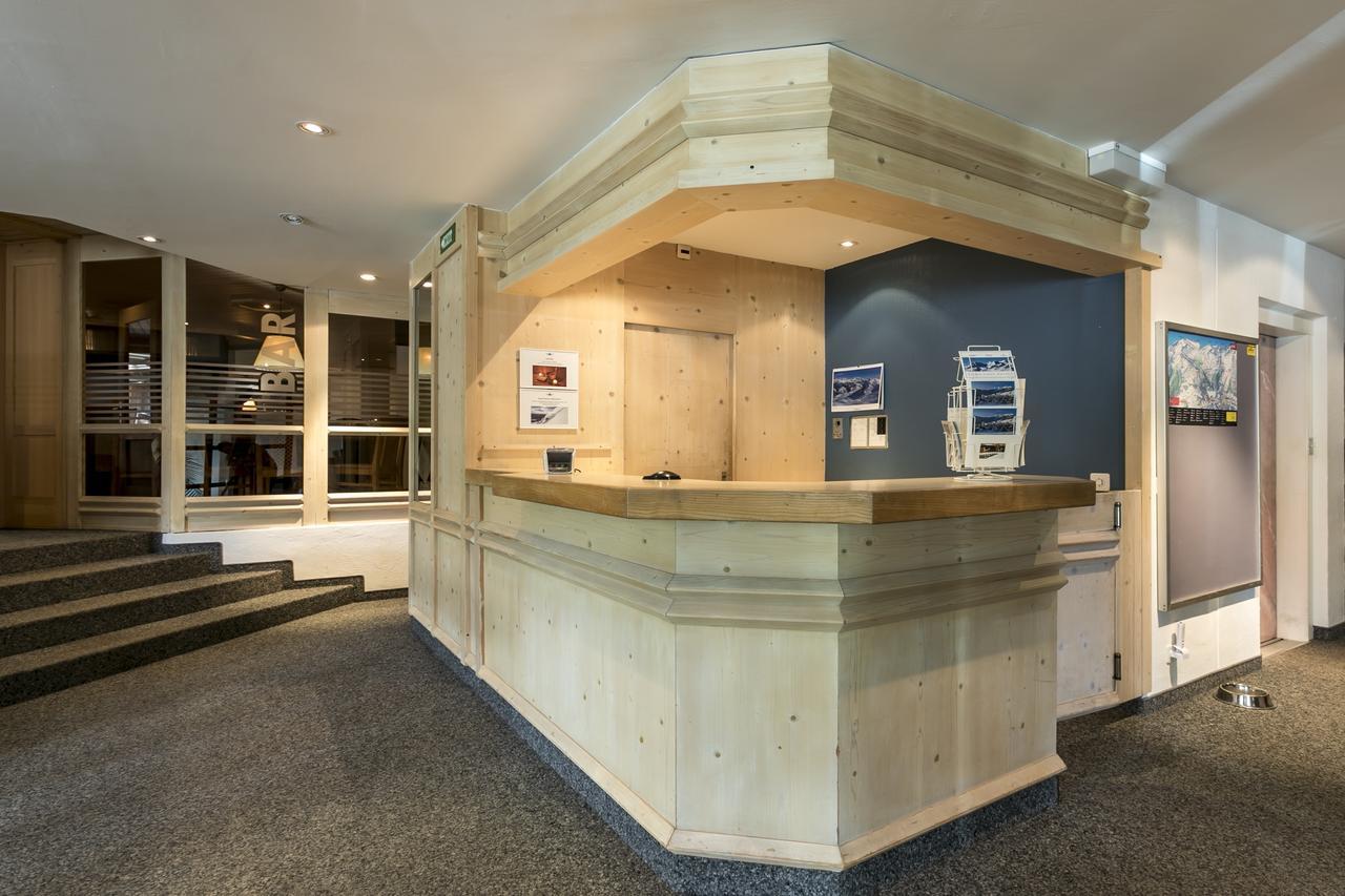 T3 Alpenhotel フリムス エクステリア 写真