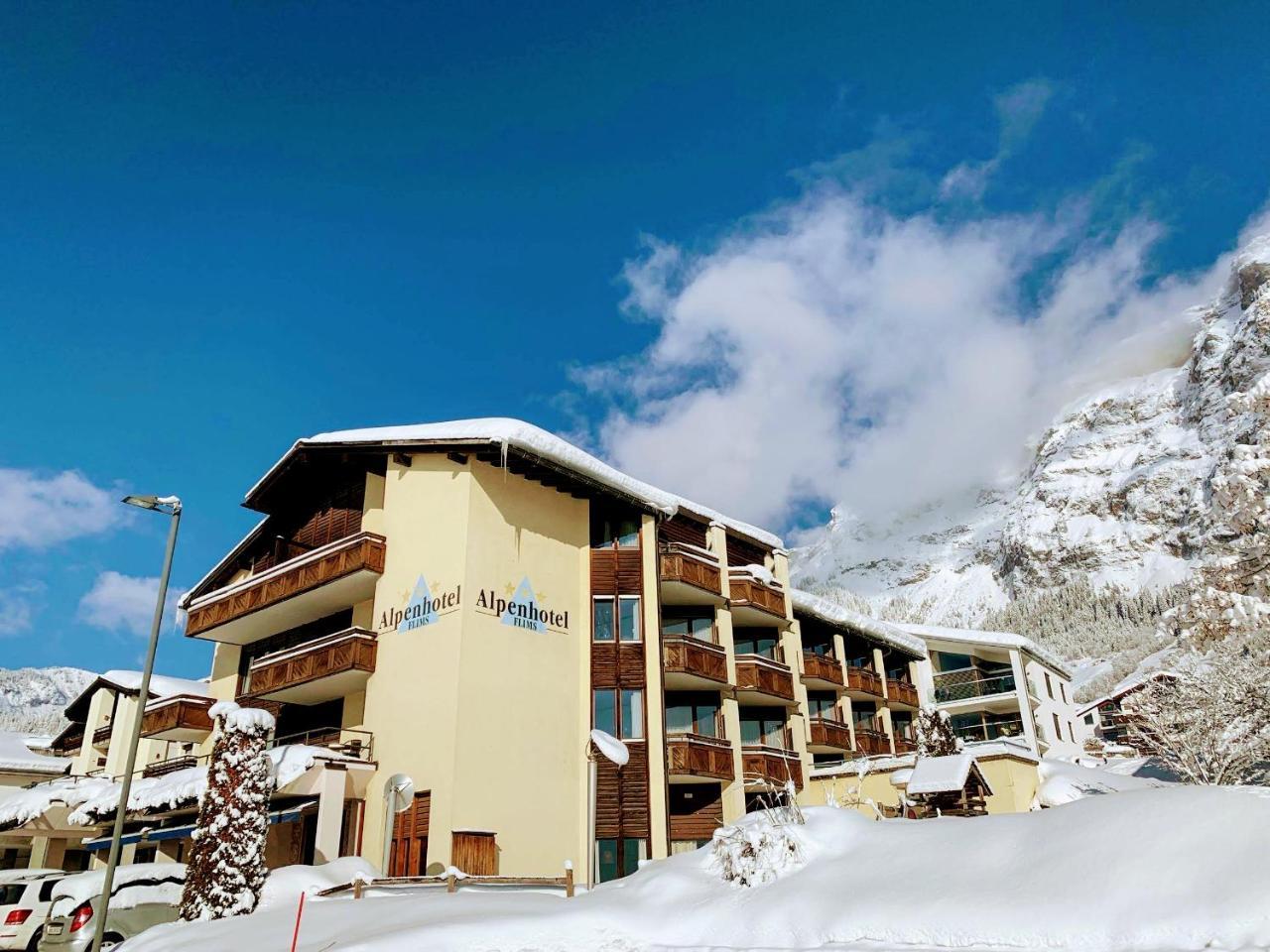 T3 Alpenhotel フリムス エクステリア 写真